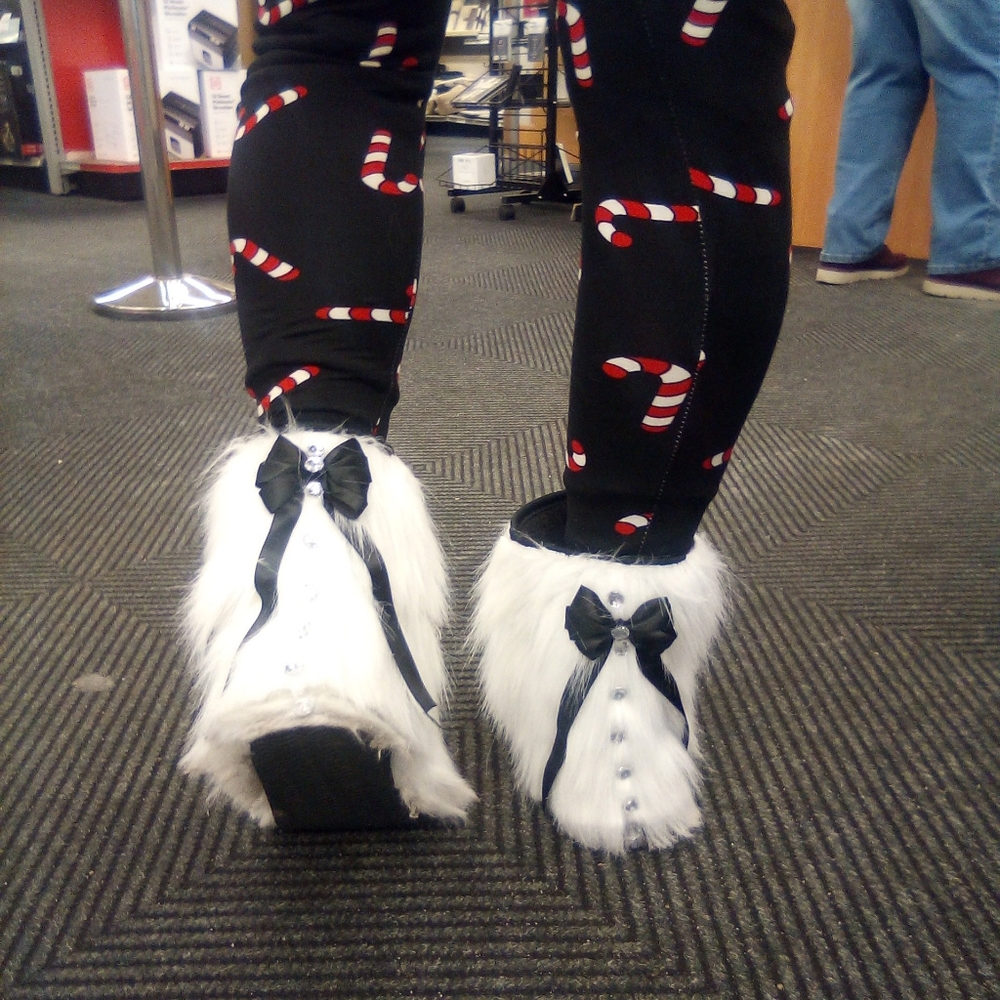 fur boots